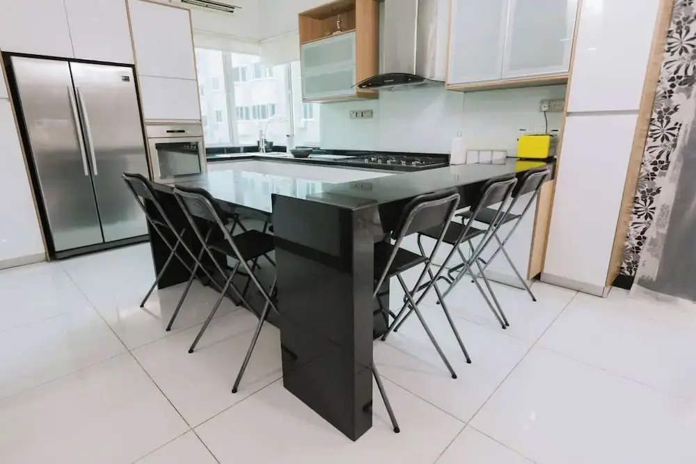 Spacious Luxury 6BR Home in Kemensah, KL