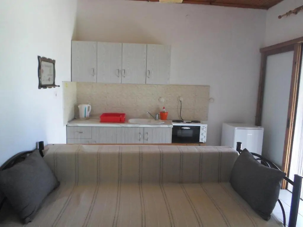 Bozelia Apartments