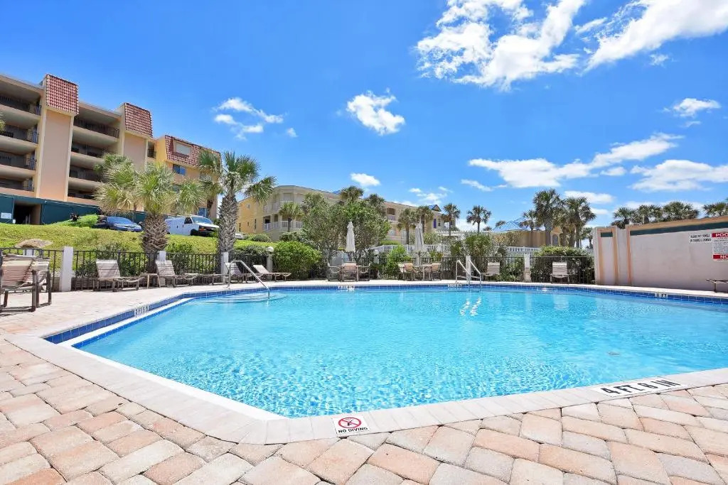 Windjammer 105, 3 Bedrooms, Sleeps 8, Ocean View, Elevator, Pool