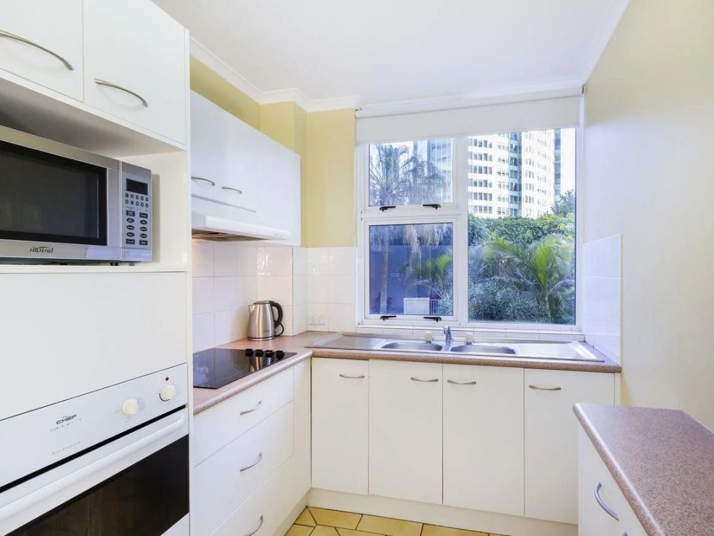 Carlton Apartments