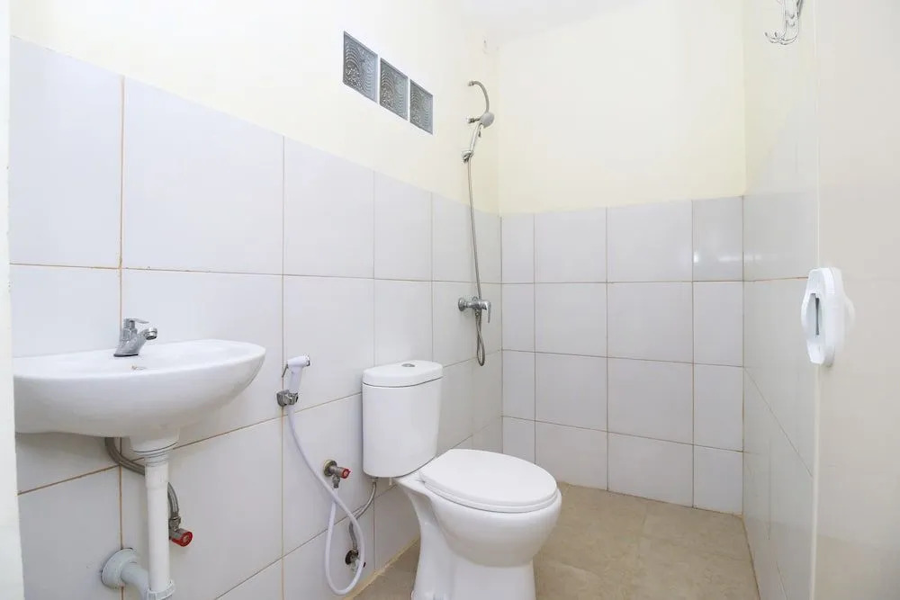 Airy Mulyorejo Kalijudan 125B Surabaya