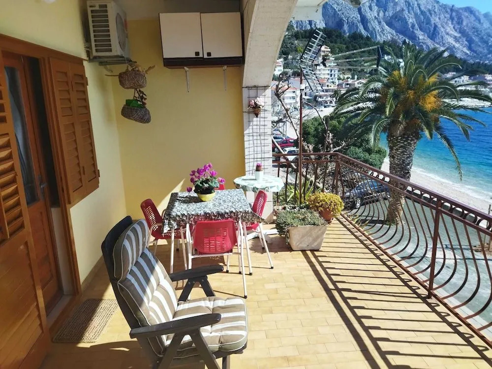 Apartment Sunny