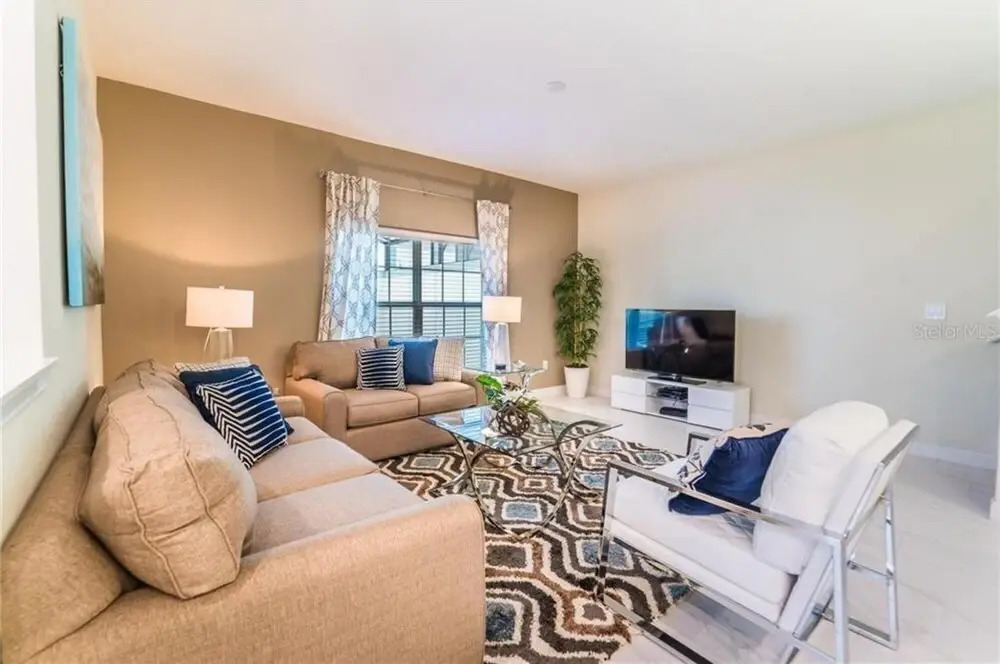 Near Disney Spacious Modern 5BR Home With Private Pool