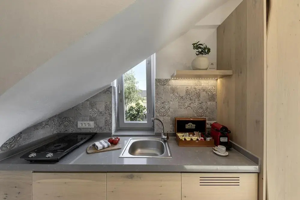 Alafropetra Luxury Suites