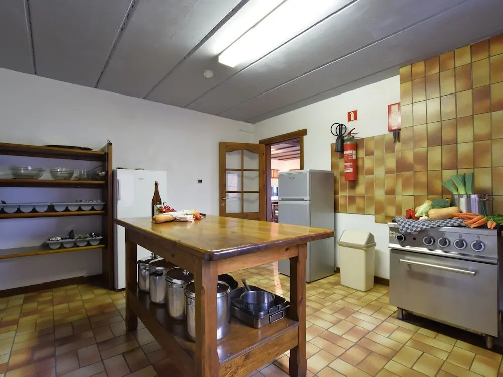 Holiday home in Nadrin, Filly with garden and spa