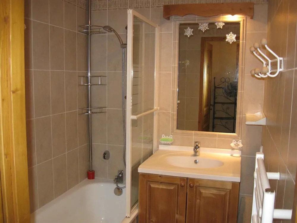 Hameau DE LA Vallee D'or - Myosotis N°302 : 2 Pièces 4 Personnes / 2 Rooms 4 People