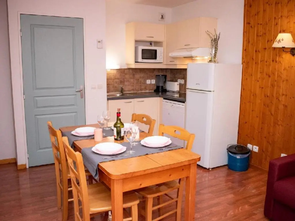 Appartement Le Dévoluy, 3 pièces, 6 personnes - FR-1-504-508