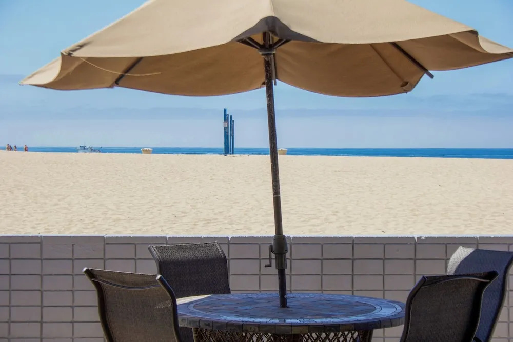 1404 W Ocean Front A 68165 by RedAwning