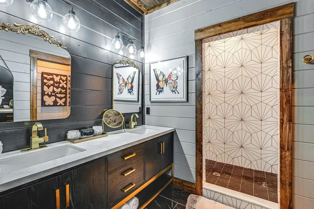 Luxe Broken Bow Vacation Rental: Hot Tub & Pets OK