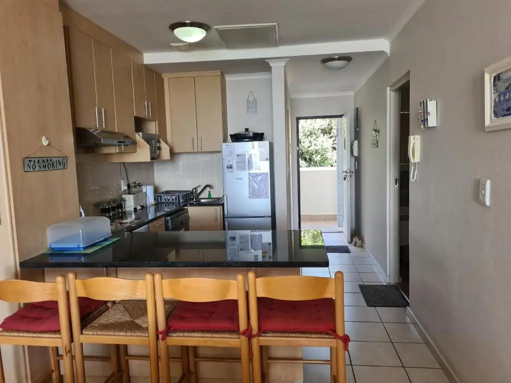 Point Village Accommodation - Santos 35