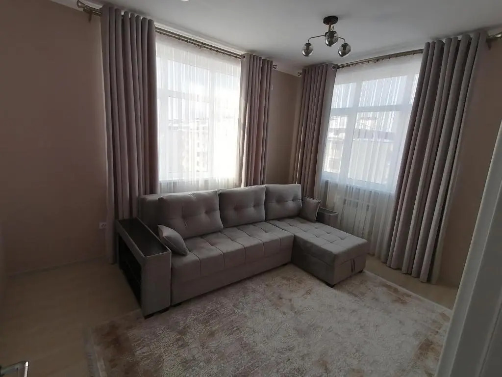 Unique One Bedroom Apartment