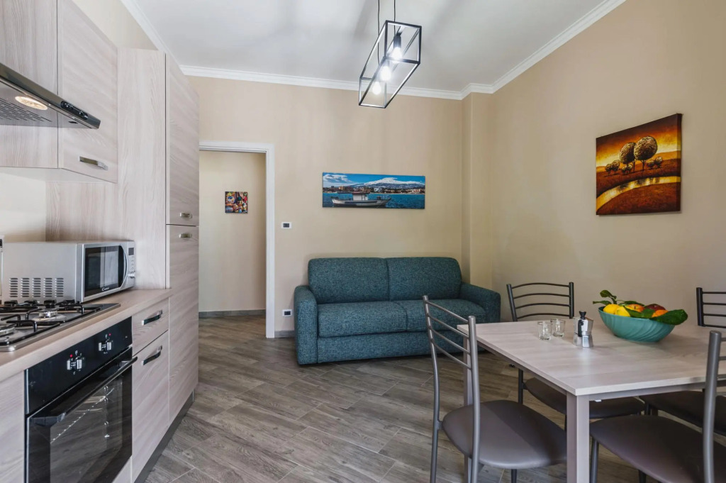 GuestHost - Lemon Tree Apartments - Casa Blu & Casa Arancione
