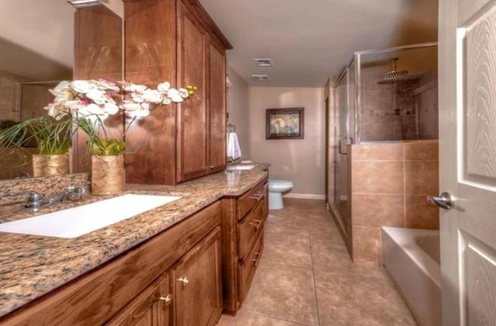 SLS Old Town Diamond Private Renovated Home - Free Heated Pool, Spa, F