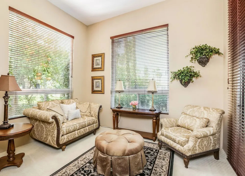 Golf View Drive - 4 Br Home