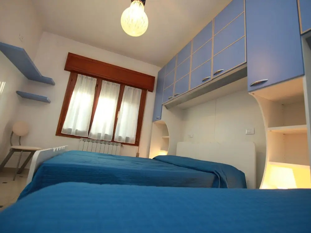 Detached Villa in Rosolina Mare near Sea