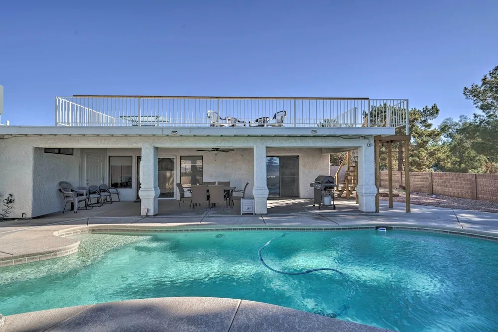 Family-friendly Lake Havasu Getaway w/ Deck & Pool