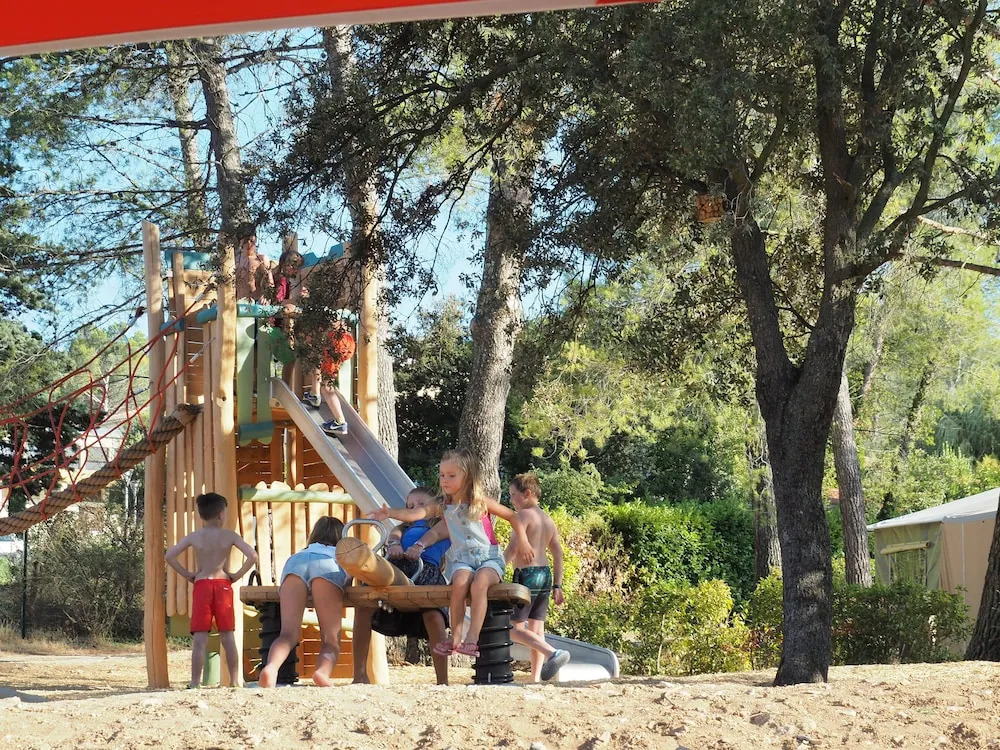 Huttopia Fontvieille