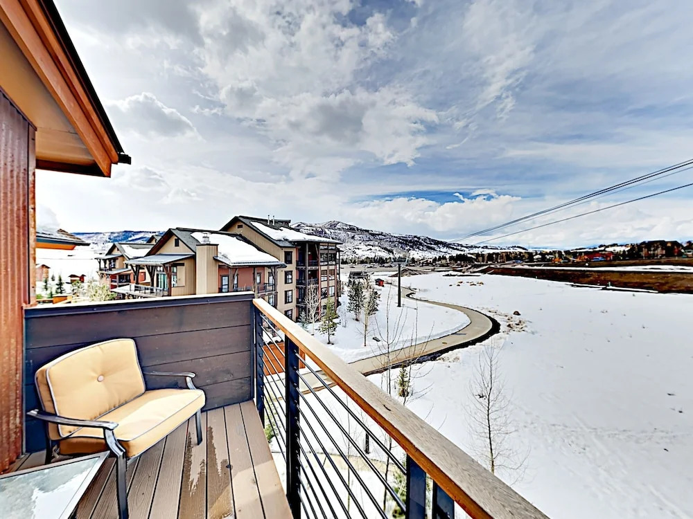 1470 Bangtail Way Condo Unit B