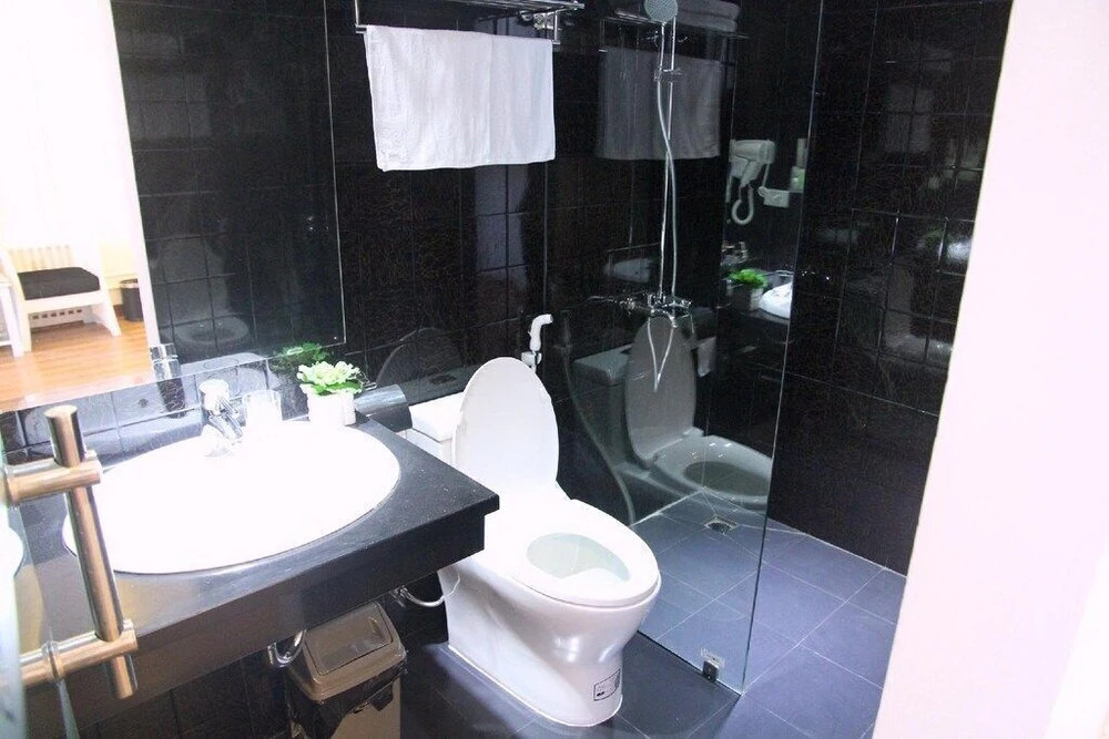 Lotus Hotel Van Phuc - by BayLuxury