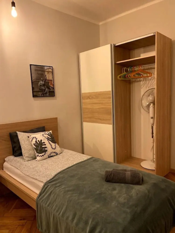 REAL Hostel