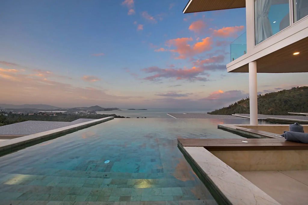 Fairyland Villa 3BR Sea Views