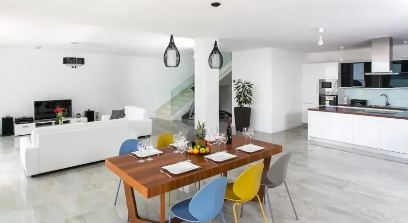 Villa Lux