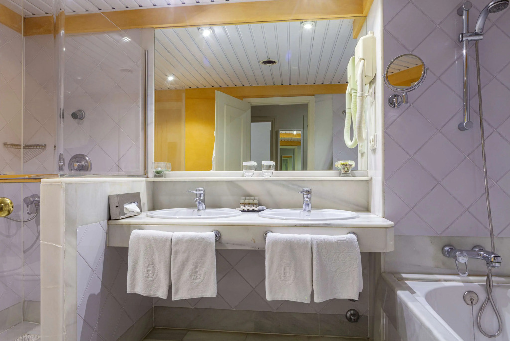Hotel Jerez AQ35