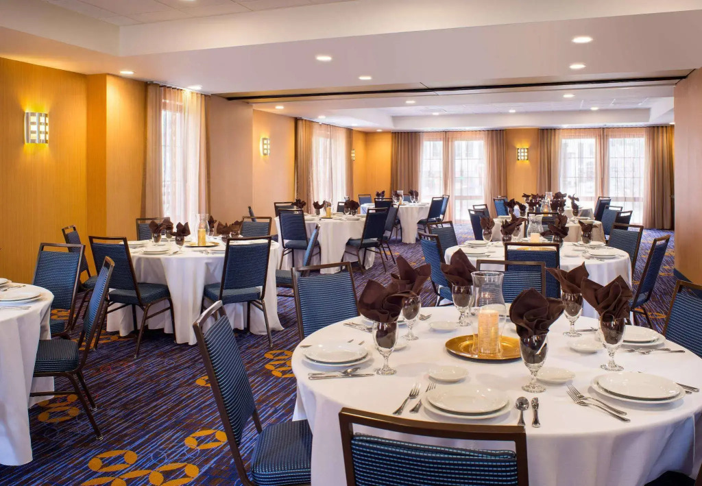 Courtyard by Marriott Providence Downtown