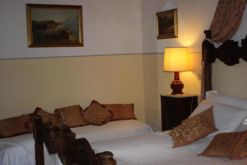 Villa La Dogana - B&B with a lovely garden - Private parking - Slow living in an old-fashioned historical home
