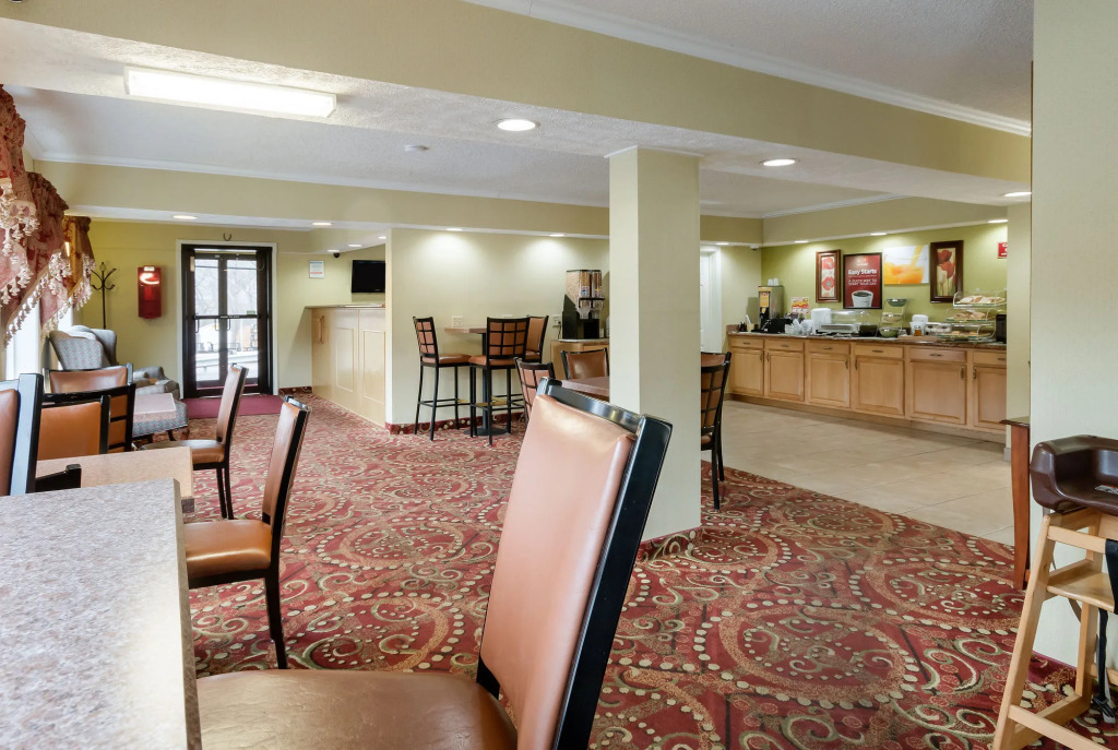 Econo Lodge Huntington - Barboursville University Area