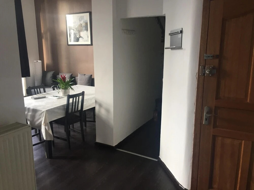 Apartment with One Bedroom in Schaerbeek, with Wonderful City View And Wifi