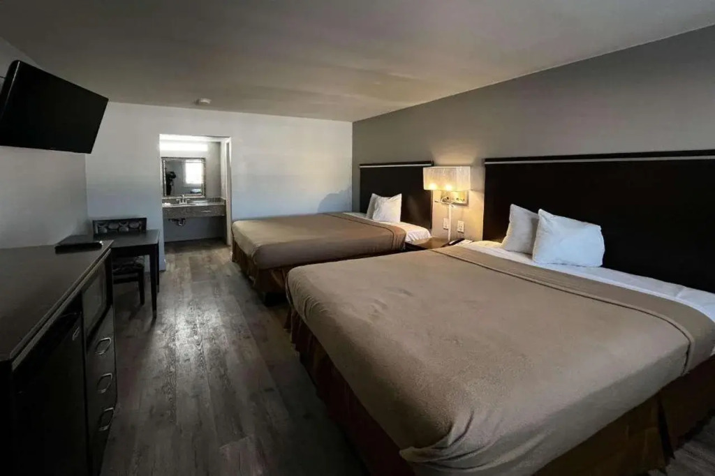 Quality Inn & Suites Artesia