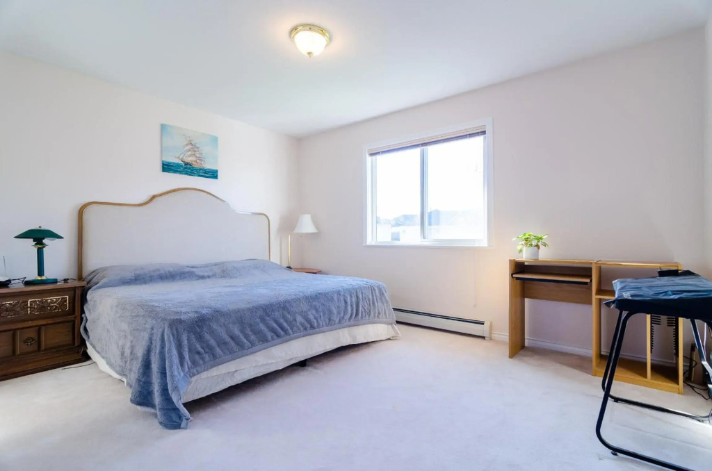 3 Private, spacious, bright rooms in a Gorgeous house