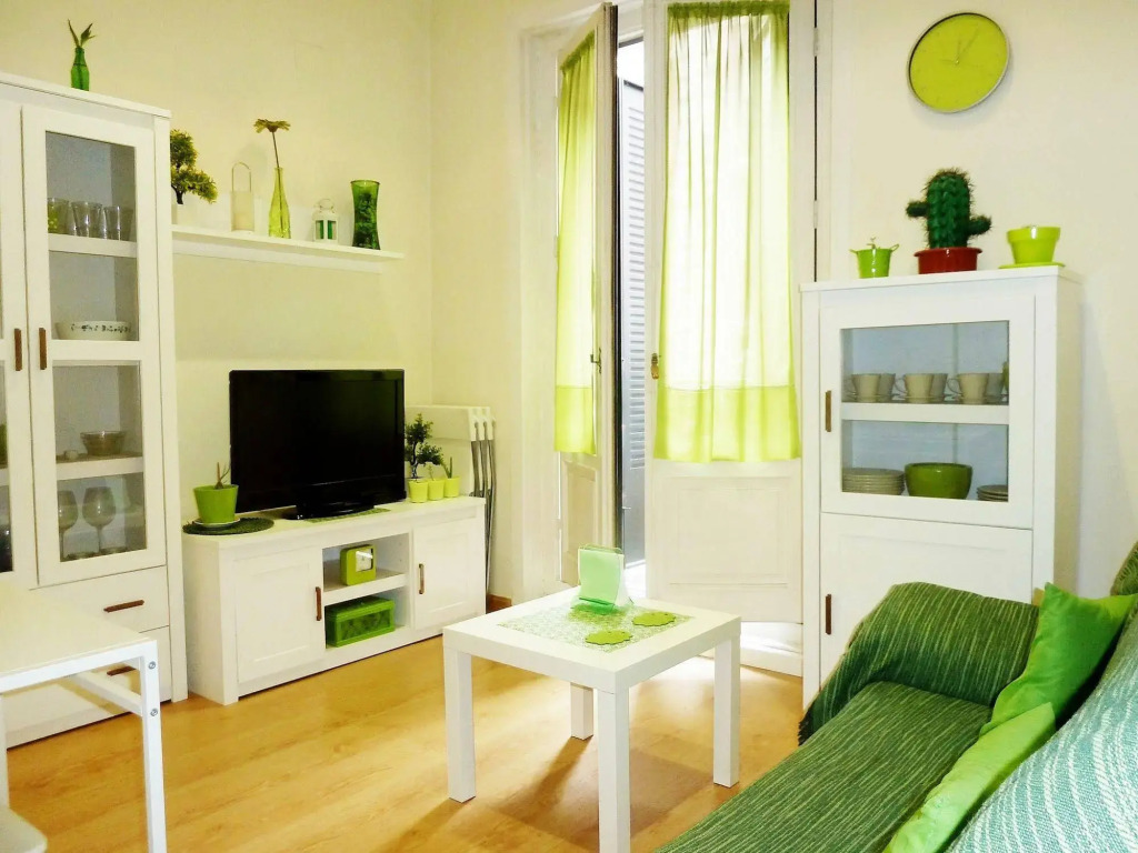 CH Six Rooms