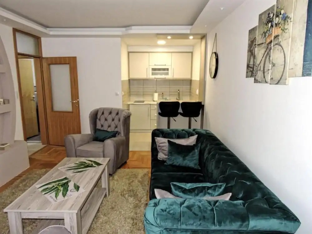 Apartman 1 Lux S V Istocno Sarajevo Lukavica Hilandarska Centar