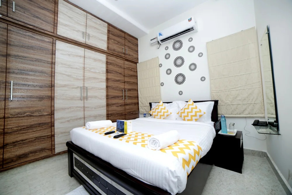 FabHotel Hallmark Inn Kukatpally