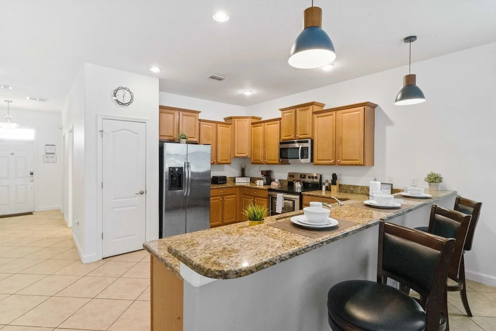 GIANT Villa wPrivate Pool&Spa, Game Room, & More