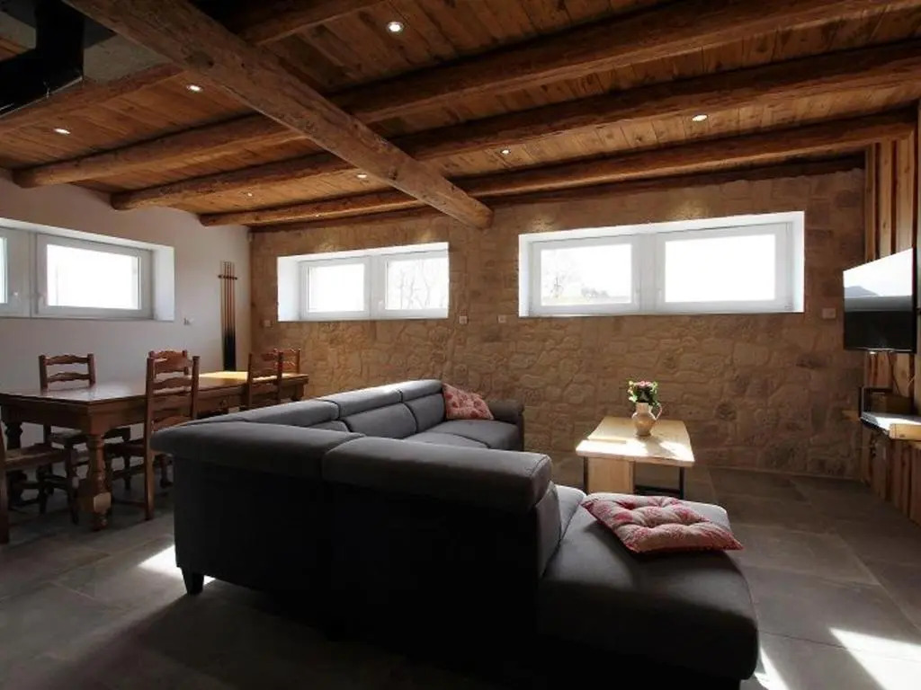 Grand gîte cosy avec terrasse, jardin et jeux à Boisset, proche villages médiévaux et loisirs nature - FR-1-582-246