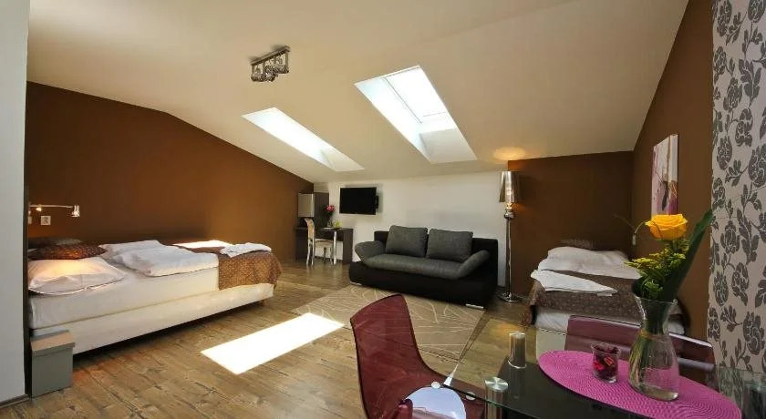 Hotel U Tří hrušek suites & apartments