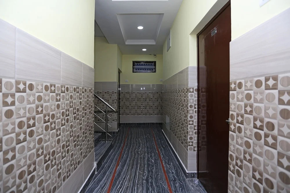 OYO 27929 Hotel Cristal Park