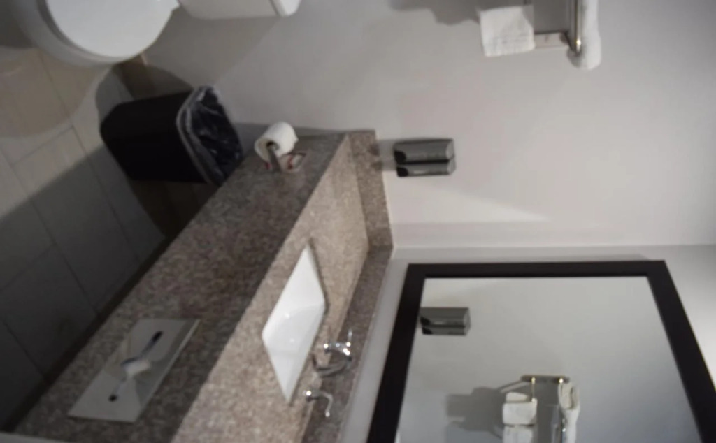 Deluxe Inn Hawthorne/ LAX