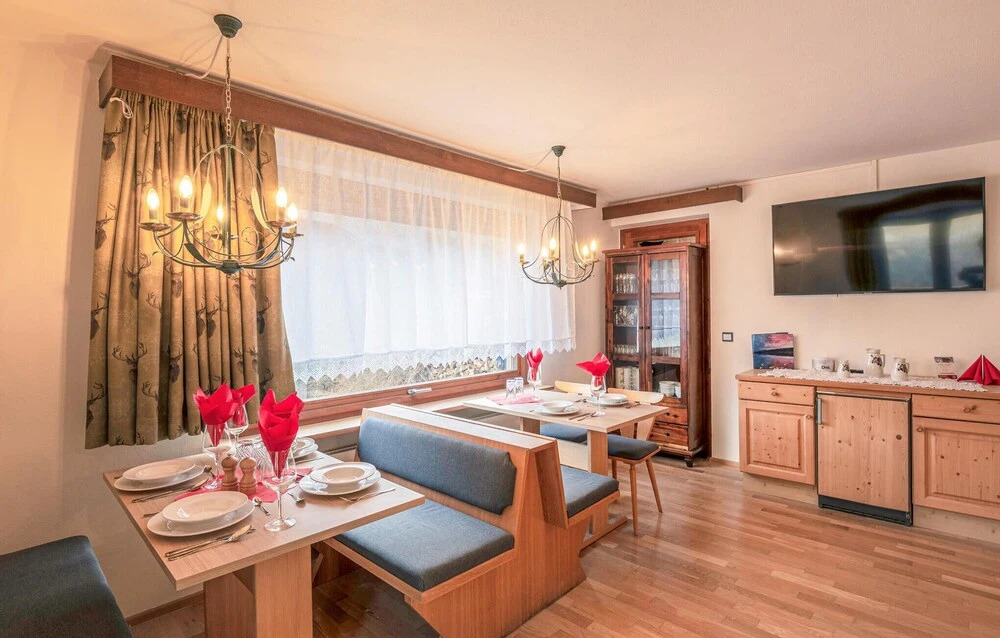 Beautiful Home in St. Gallenkirch With 6 Bedrooms, Sauna and Wifi
