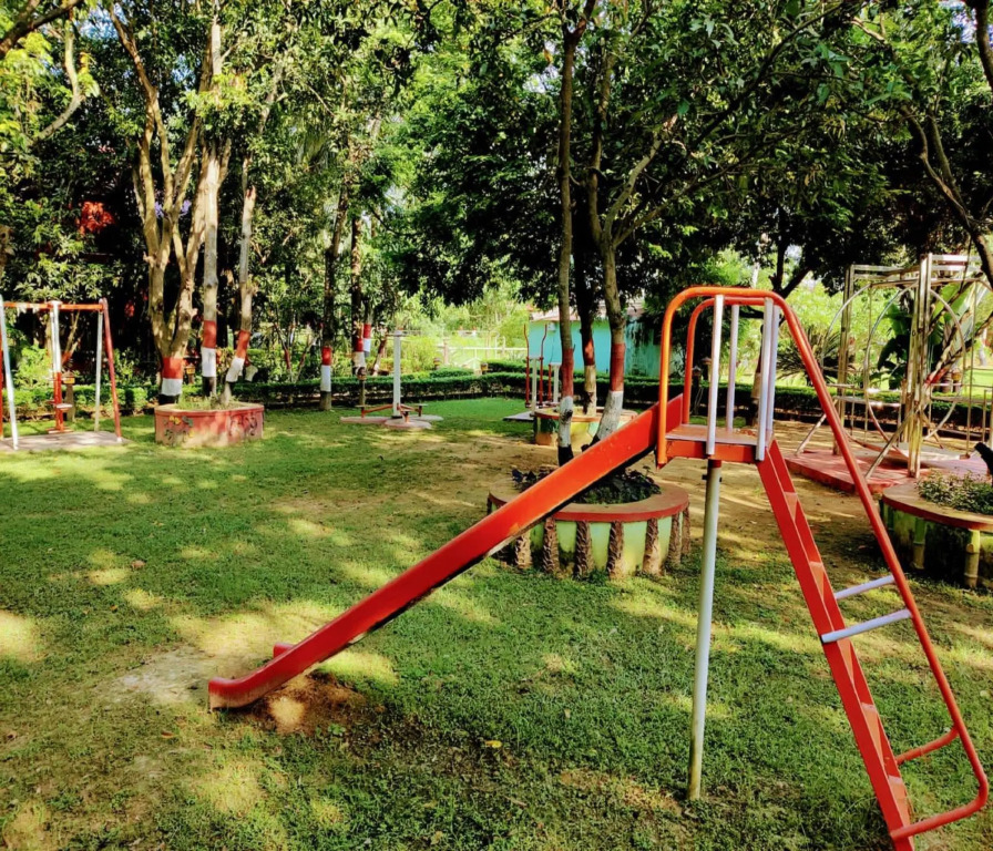 Resort Raktokorobi Karugram - Escape to Green Stay with Soul