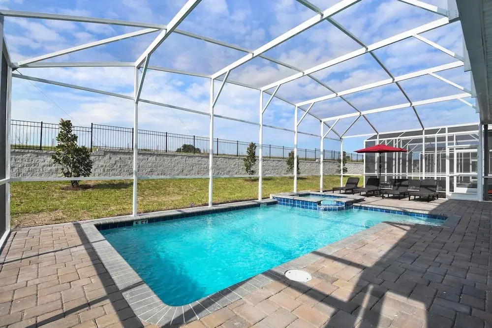 Striking Disney Themed10br Pool/spa/game Room