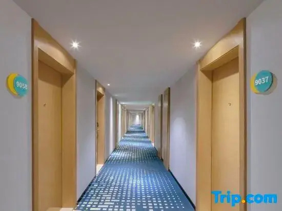 City Comfort Inn Hotel (Nanning Jiangnan Wanda Plaza Tingzi Pier)