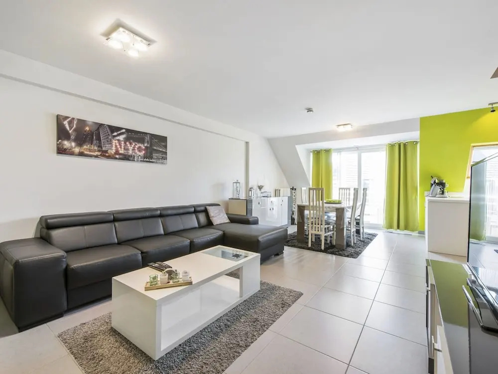 Nice Duplex Located in the Market Square