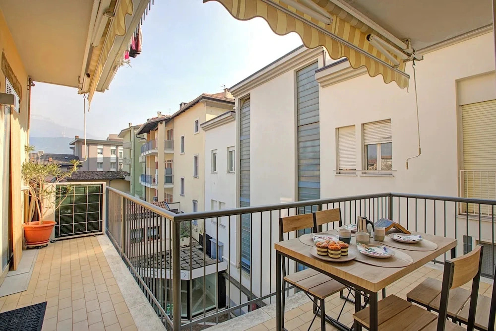Quiet Oasis In Riva Heart