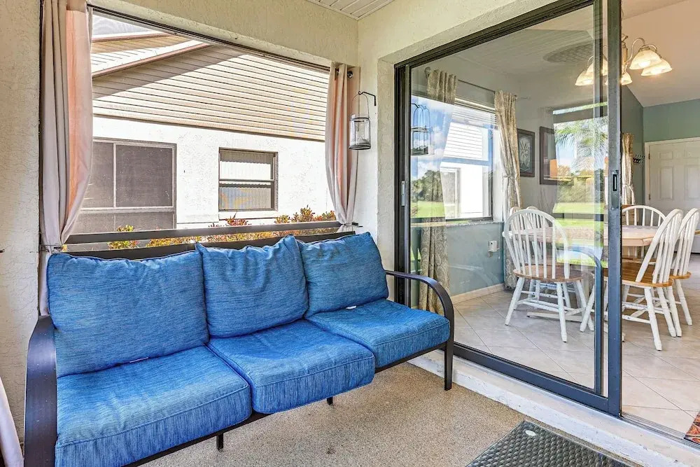 Sunny Canal-View Villa w/ Lanai in Sebring