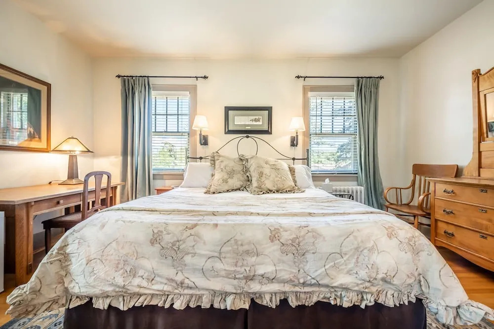5BD Houseblocks From Broadmoor Fireplacecheyenne Canon & Gorgeous Views!