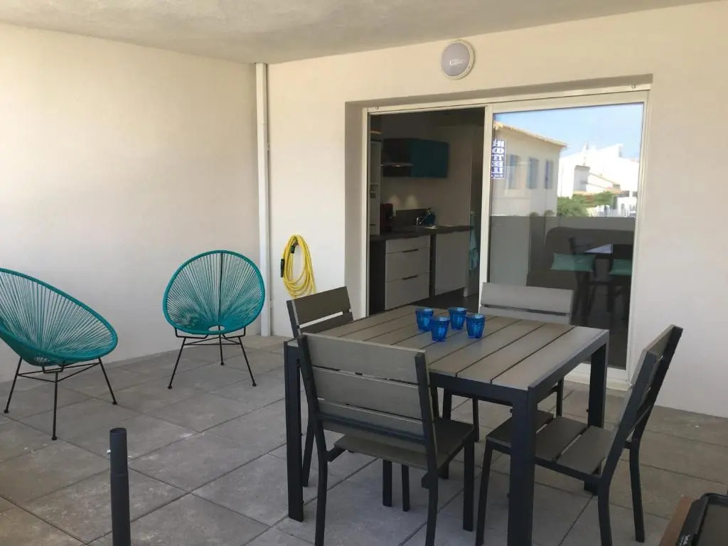Appartement Saintes-Maries-de-la-Mer, 2 pièces, 4 personnes - FR-1-475-5
